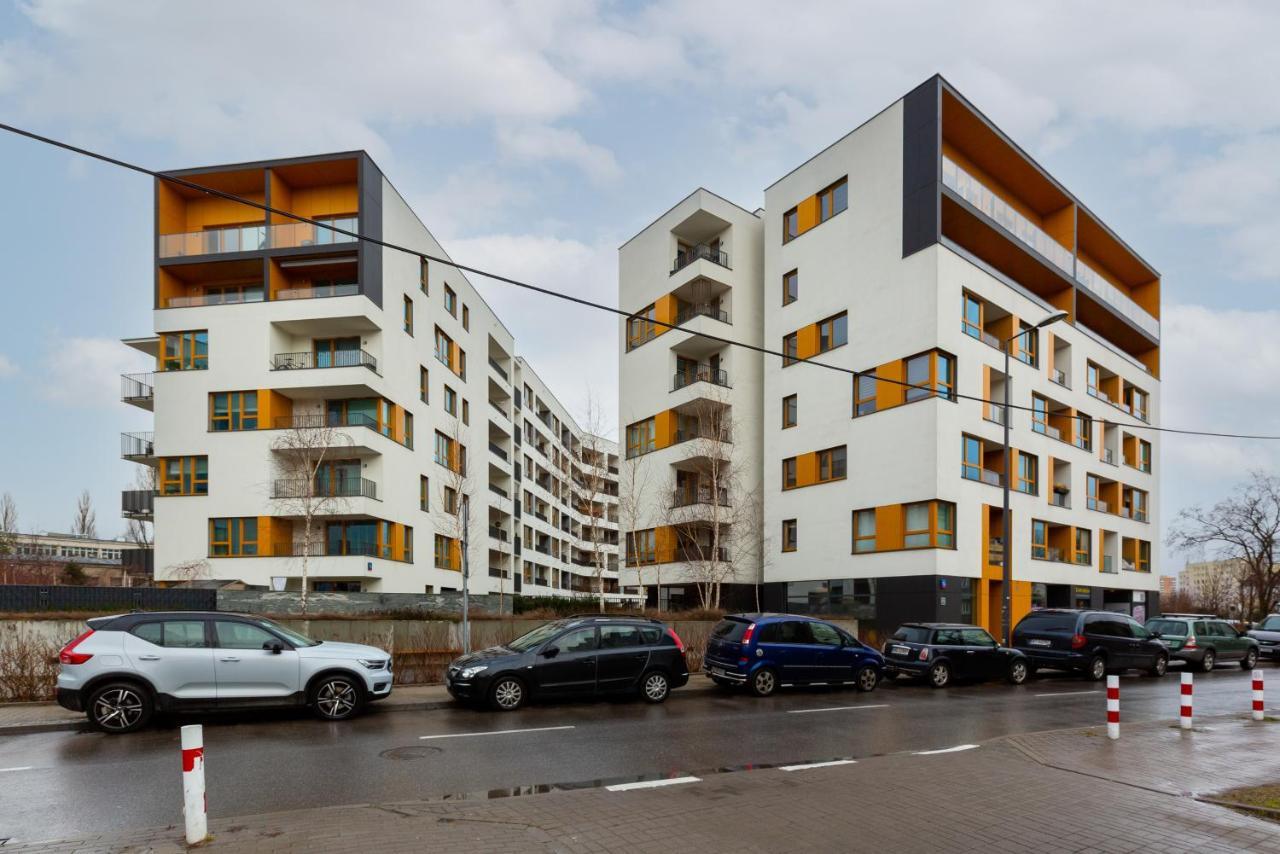 Kolorowy Goclaw Apartment By Noclegi Renters Warsaw Luaran gambar