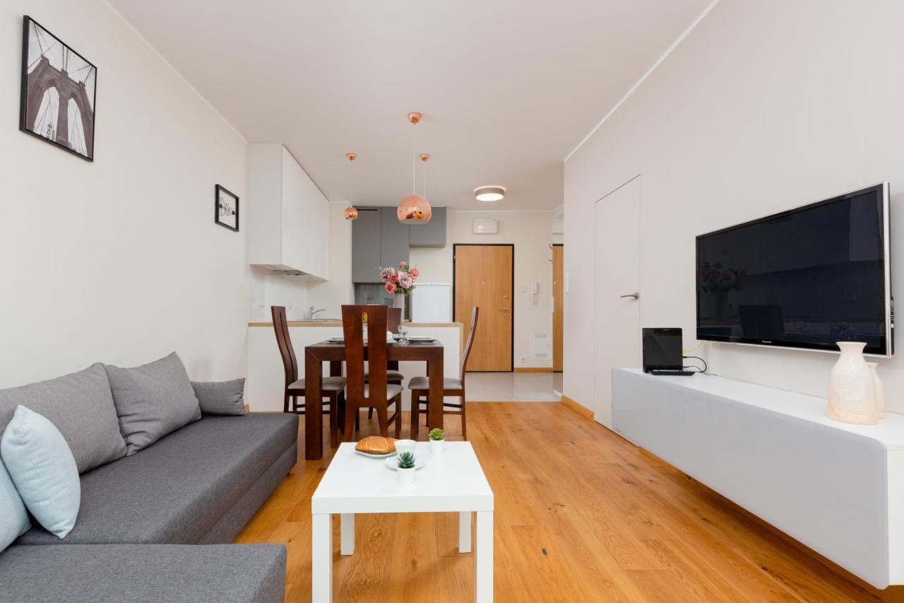 Kolorowy Goclaw Apartment By Noclegi Renters Warsaw Luaran gambar