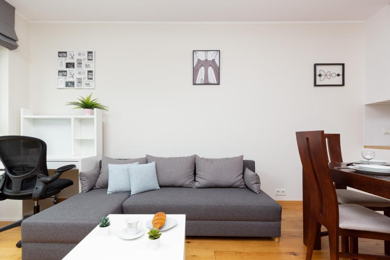 Kolorowy Goclaw Apartment By Noclegi Renters Warsaw Luaran gambar