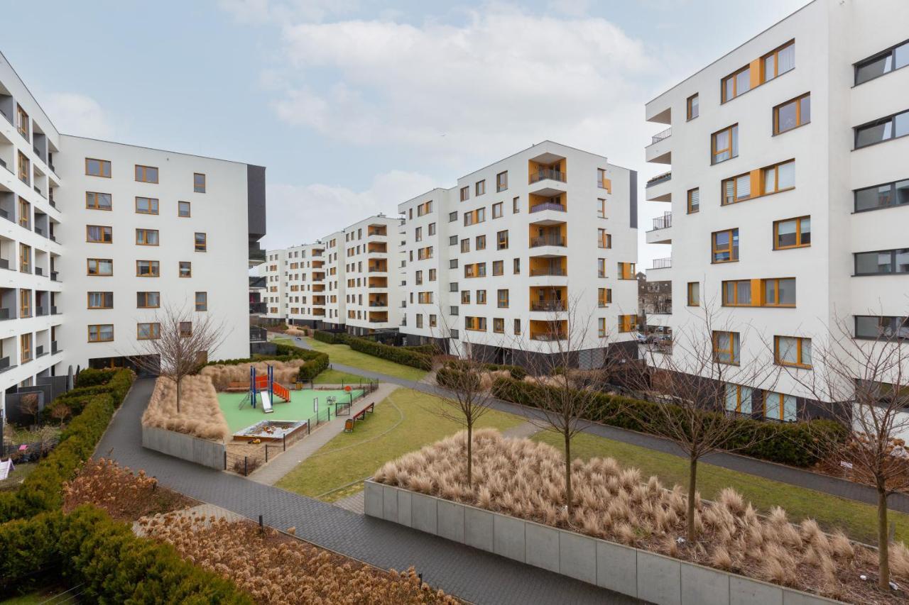 Kolorowy Goclaw Apartment By Noclegi Renters Warsaw Luaran gambar