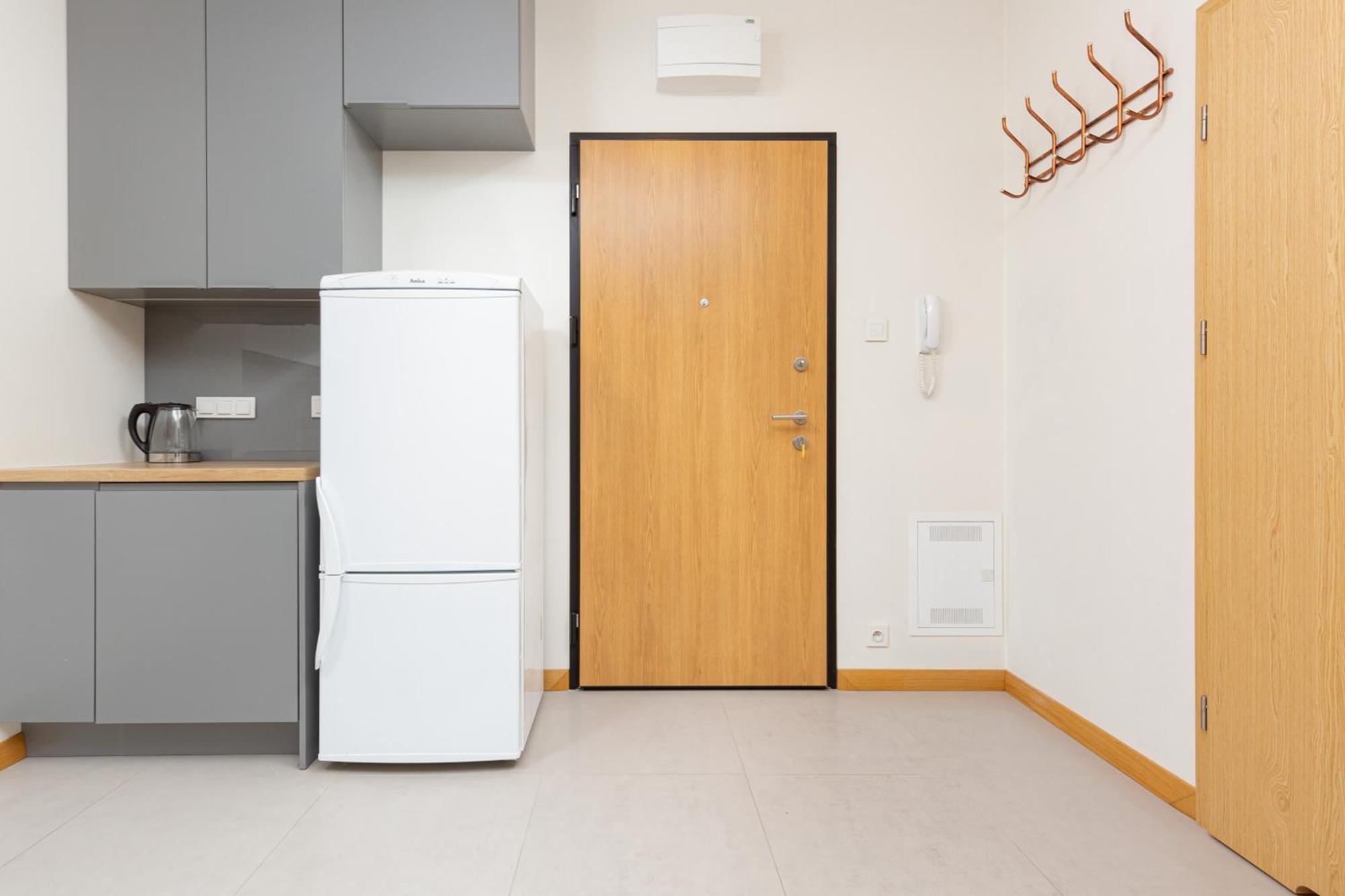 Kolorowy Goclaw Apartment By Noclegi Renters Warsaw Luaran gambar